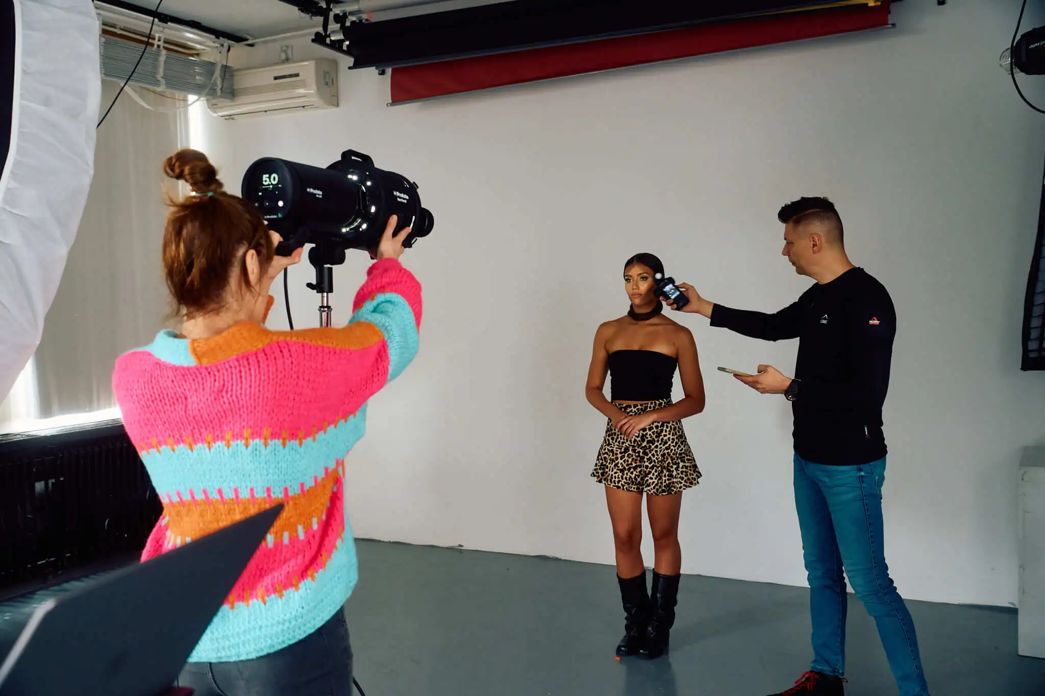 sesja zdjęciowa z użyciem Profoto Spot Small