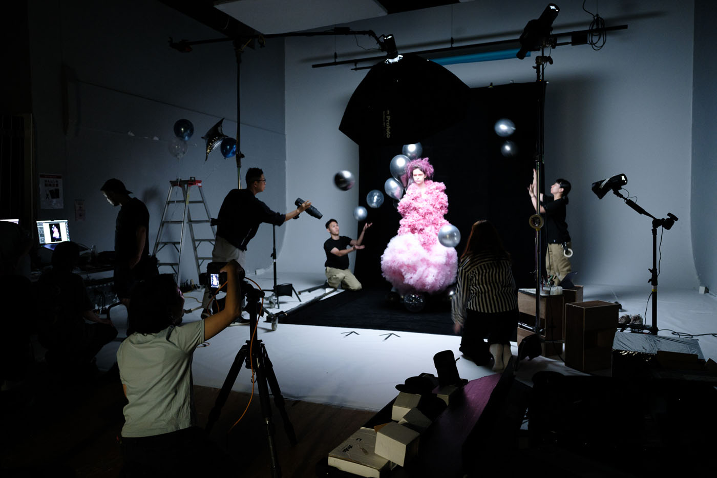 Sesja zdjęciowa z użyciem lamp Profoto B20 i B30
